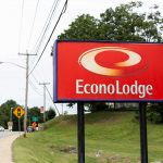 Econo Lodge sign in Sturbridge, Massachusetts