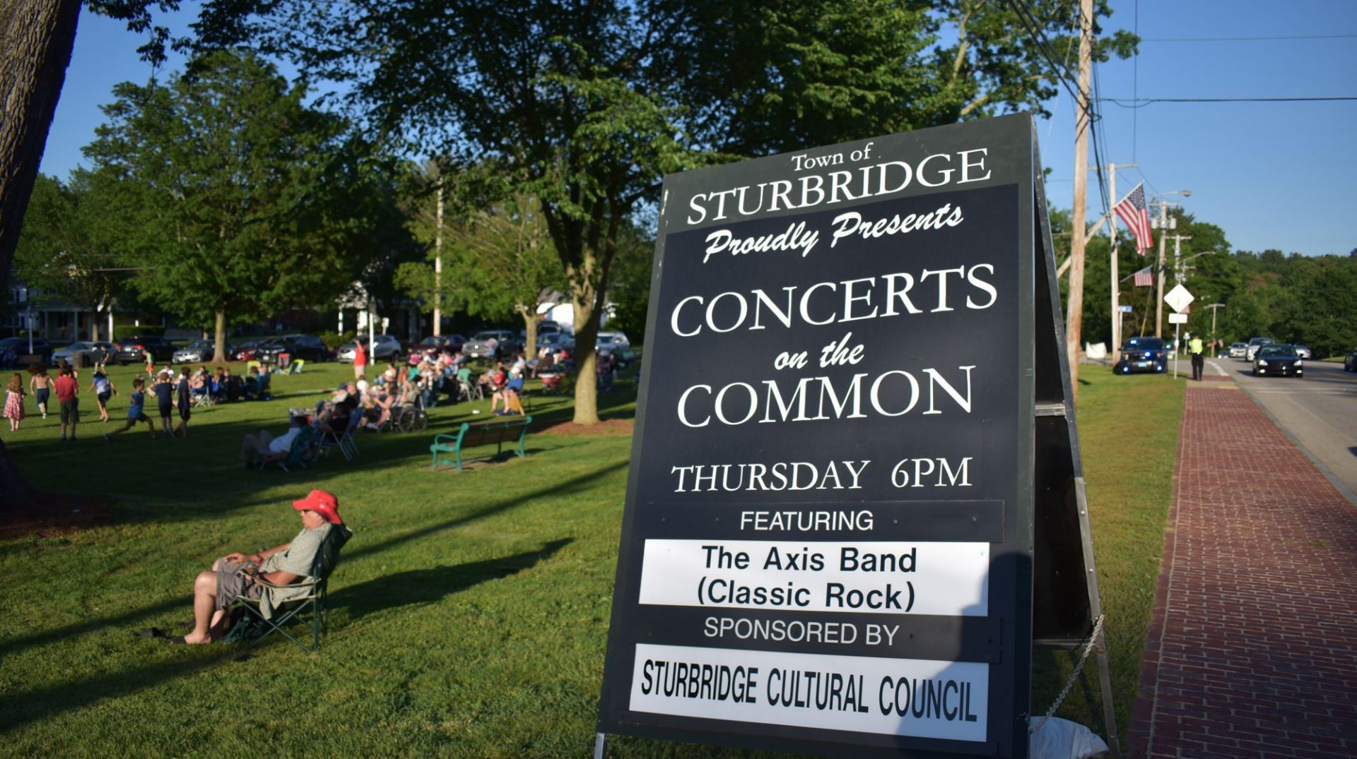 Concerts on the Common signage