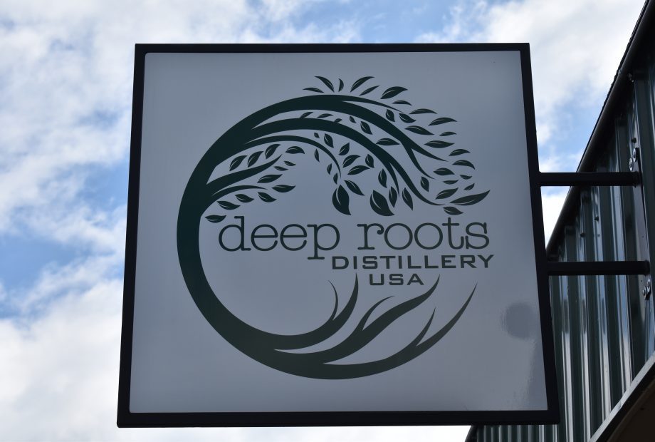 Deep Roots Distillery USA - Sturbridge
